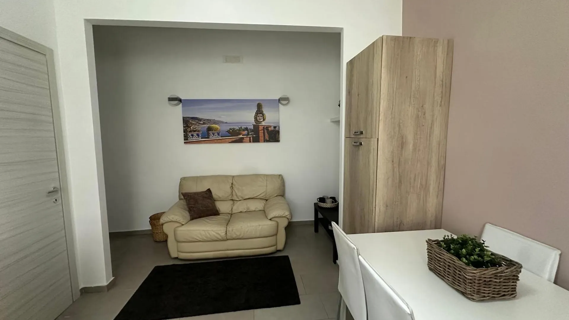 Amuni Home Catania